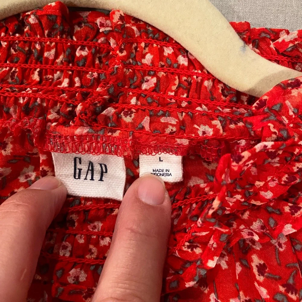 Gap long sleeve red blouse with floral pattern - Picture 4 of 4